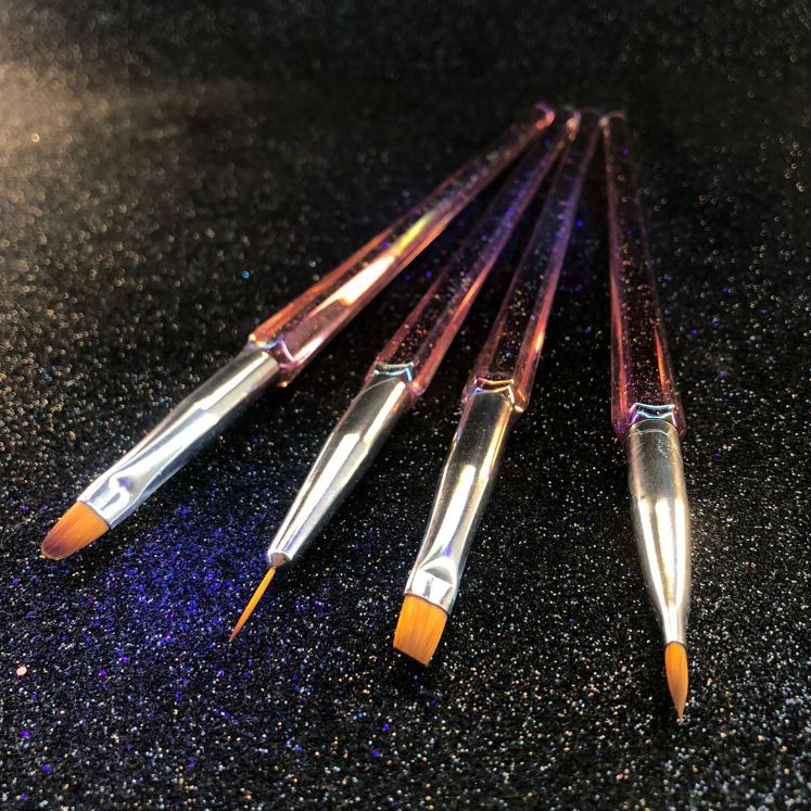 Kit Pincel Rosa Diamante de Glitter com 4 unidades em Oferta na Shopee