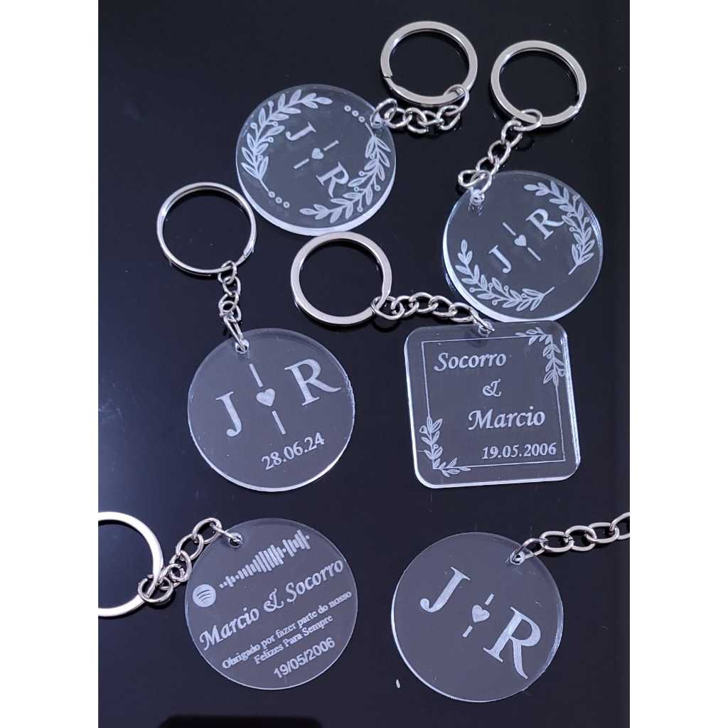 CHAVEIRO LEMBRANCINHA DE CASAMENTO / CASAL / PERSONALIZADO COM INICIAL / NOME / CODE SPOTIFY - EM ACRILICO