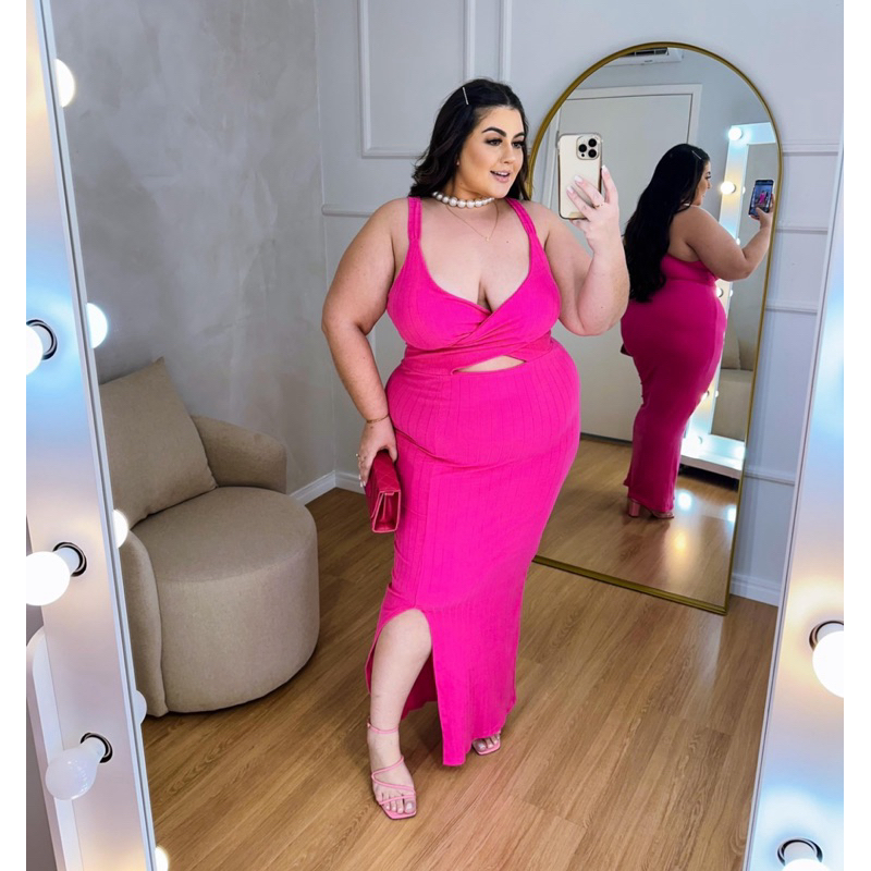 Vestido Mariana 3D Premium Plus size  fim de ano/ festa/natal/ano novo/brilho/bory/curve/fashion/balada/casamento/madrinha/ Manguinha/ Festa Tarde/ Tardizinha/ Leve/Nao marca/ modinha