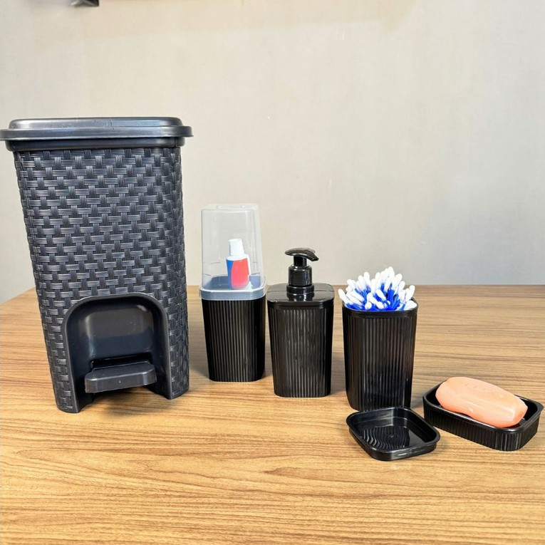 Kit Completo de Acessórios para Banheiro 5 Peças - Disponível em Branco, Preto e Inox - Design Moderno e Funcional para Decoração de Banheiro