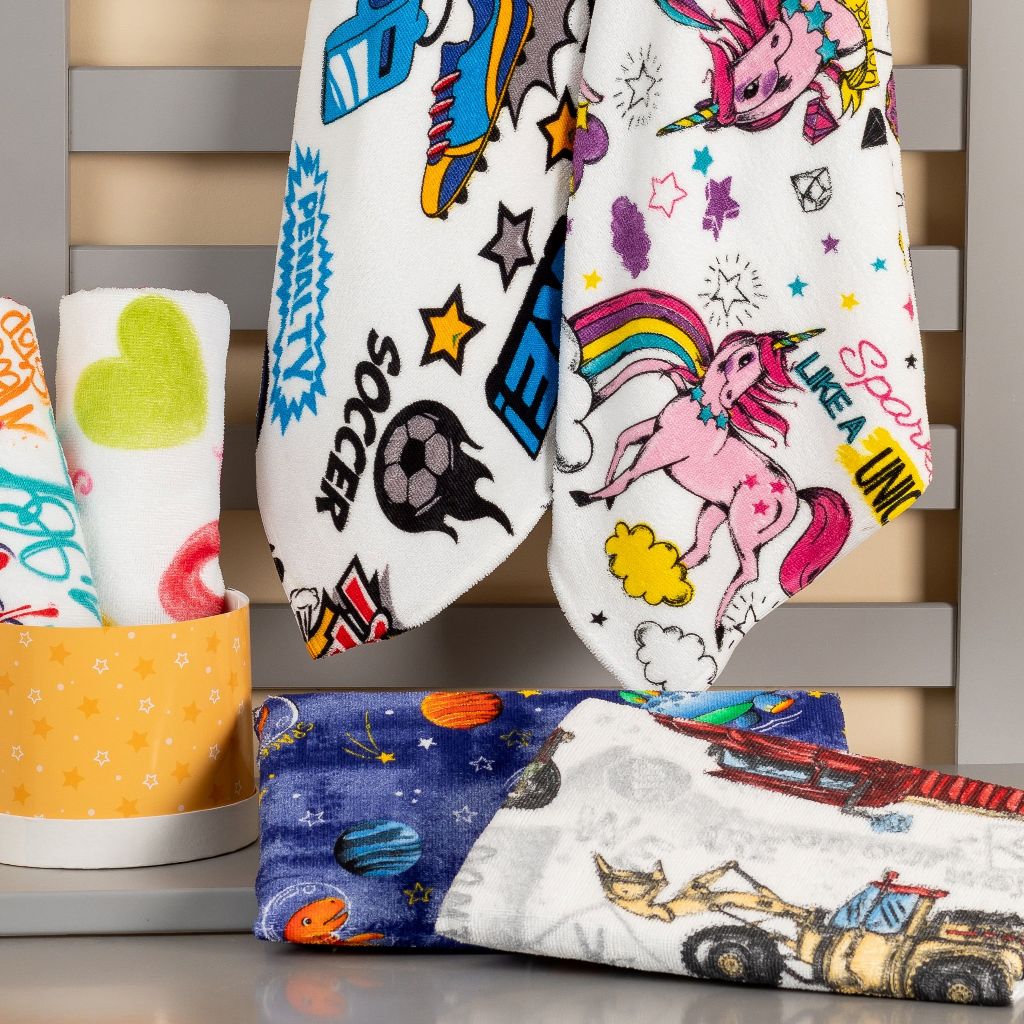 Toalha Banho Infantil 60x130cm 158g 100% Poliester acabamento ultrassom em Oferta na Shopee