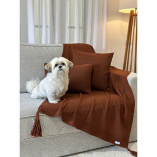 Peseira Manta Decorativa Pompom Sofá Sala Cama Luxo Tricot 150x90cm em Oferta na Shopee