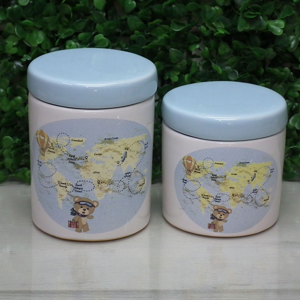 Par de Potes Porcelana Porta Algodão e  Cotonete Ursinho Viajante com Tampa Azul Candy para Kit Higiene Bebe ou Lavabo