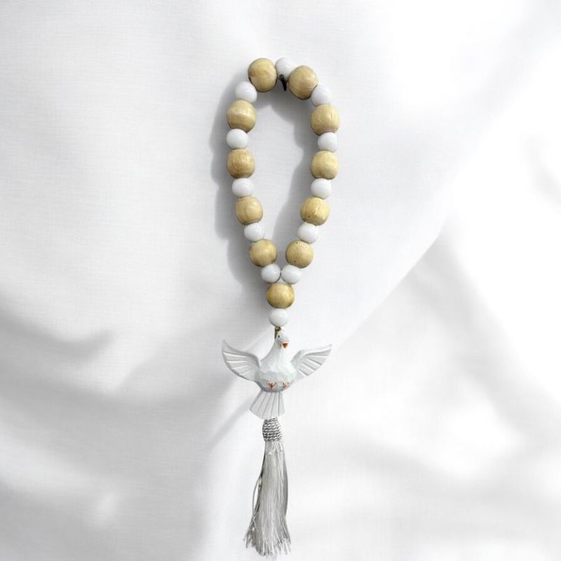 Dezena Decorativa Divino Espírito Santo Madeira com Branco Para Porta e Mesa e Parede 35 cm