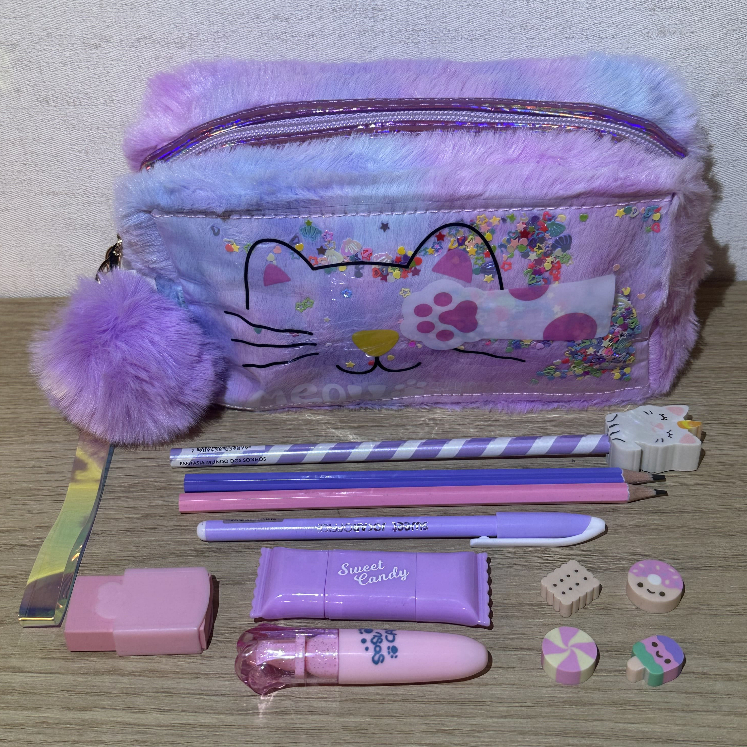 Kit Completo de Papelaria Fofa: 12 Itens para Soltar a Criatividade! 12 Itens Incríveis: Kit de Papelaria Kawaii para Você Arrasar nos Estudos! Papelaria Fofa: Kit com 12 Peças para Apaixonados por Estudar!