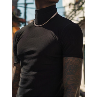 Camiseta Masculina Canelada Gola Alta Slim Estilo Old Money Gringa