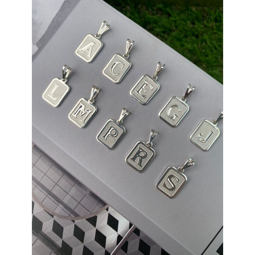 PINGENTE INICIAL PRATA 925 ORIGINAL