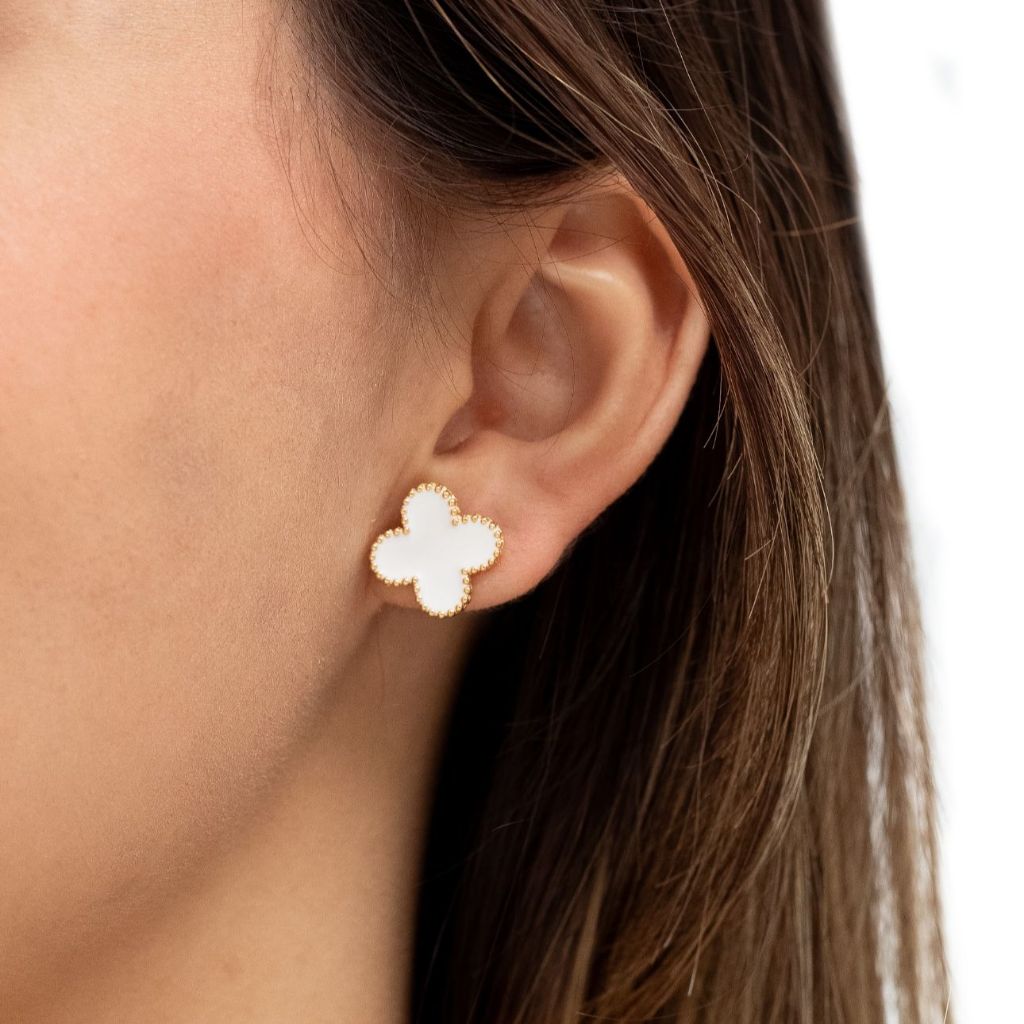 Brinco Trevo Ouro Branco: Onde Comprar | BuscaProdutos