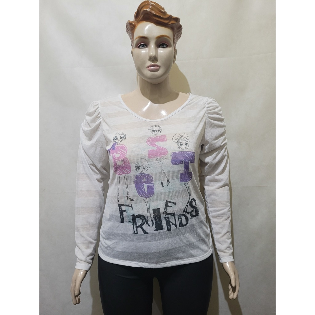 Blusa branca estampada manga longa tam G CLAZER usado bom estado