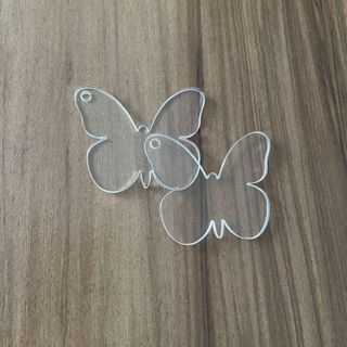Kit 50 Pçs Base Borboleta De Acrílico 5cm C/ Furo P/ Chaveiros em Oferta na Shopee