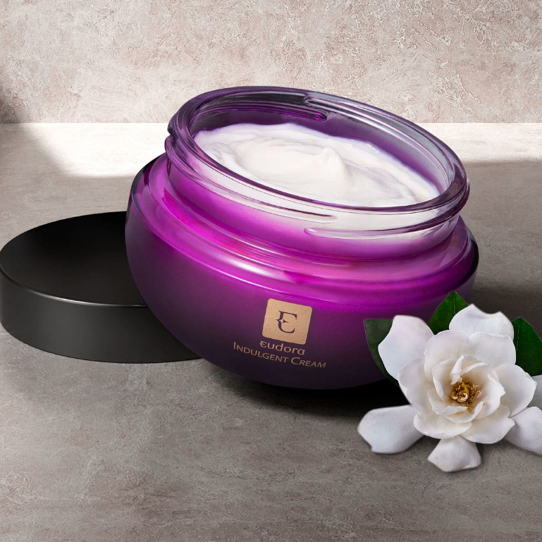 Eudora Hidratante Desodorante Corporal "Indulgent" Cream creme Eudora roxinho 250g