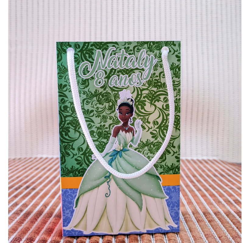Sacolinha Surpresa Personalizada Princesa Tiana, A Princesa e o Sapo - Com Alça -  PEGUE E MONTE
