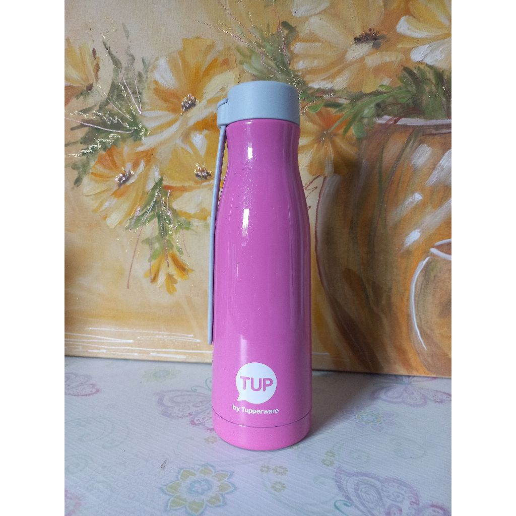Garrafa térmica 500ml, Tupperware slim importada, estilo garrafinha cor rosa