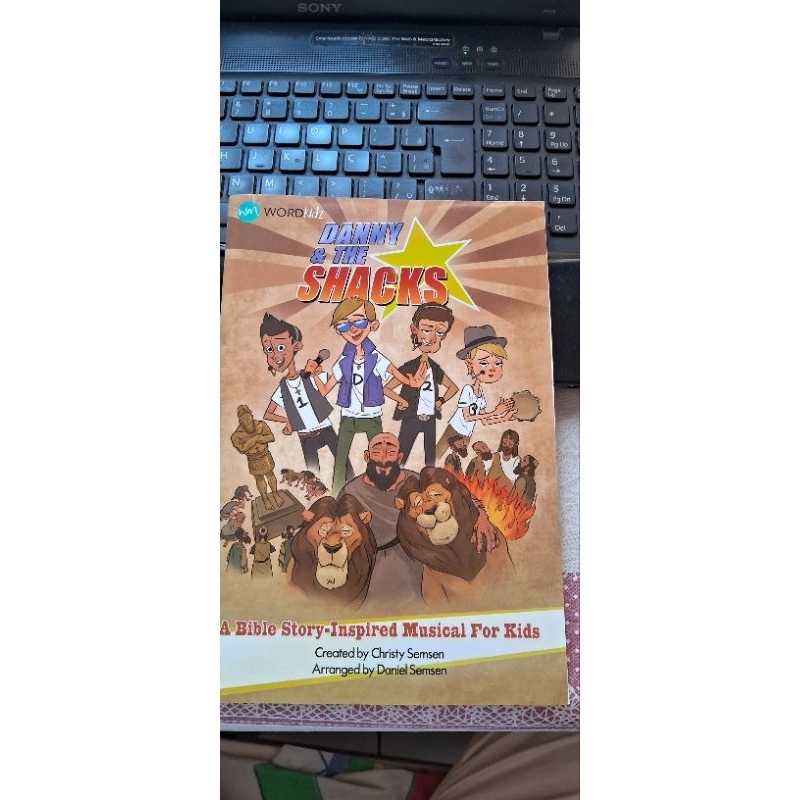 Songbook & CDs  Danny & The Sharcks by Semsem  "Preview Pack"