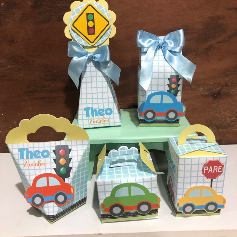 Kit Caixinhas Personalizadas Carrinho  Kit Festa - Lembrancinha - Aniversário - Festa Infantil