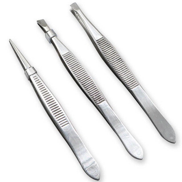 Kit 3 Pinças Para Designer De Sobrancelhas /3 pontas diferentes em Oferta na Shopee