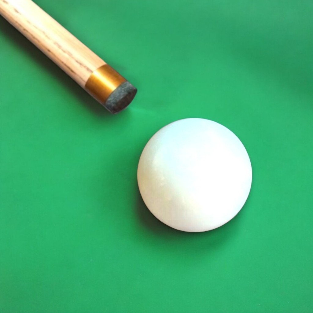 Bolão De Bilhar Branco Bola 50/52/57mm Unitário + 1 Giz Azul Sinuca Resina Alta Qualidade Resistente