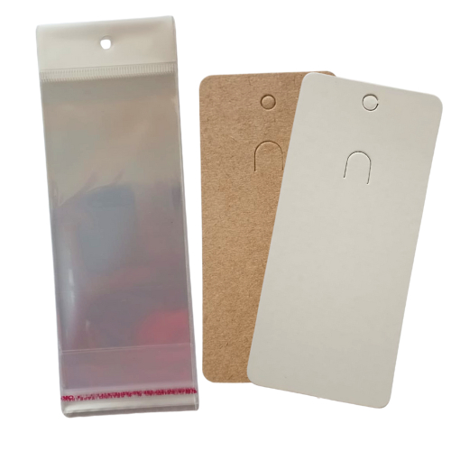 100 Peças Cartela Tag Para Chaveiro E 100 Saquinhos Com Furo Cores em Oferta na Shopee