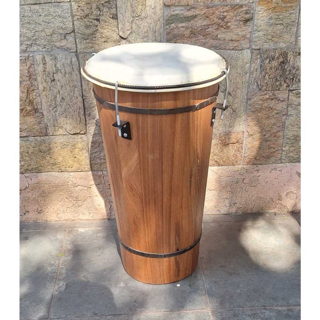 Atabaque Macaco de 60cm feito com madeira de lei ( tachi )