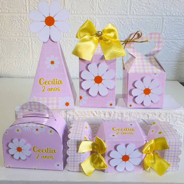 Kit Festa MARGARIDA personalizados - Caixinhas para Lembrancinha aniversário MARGARIDAS