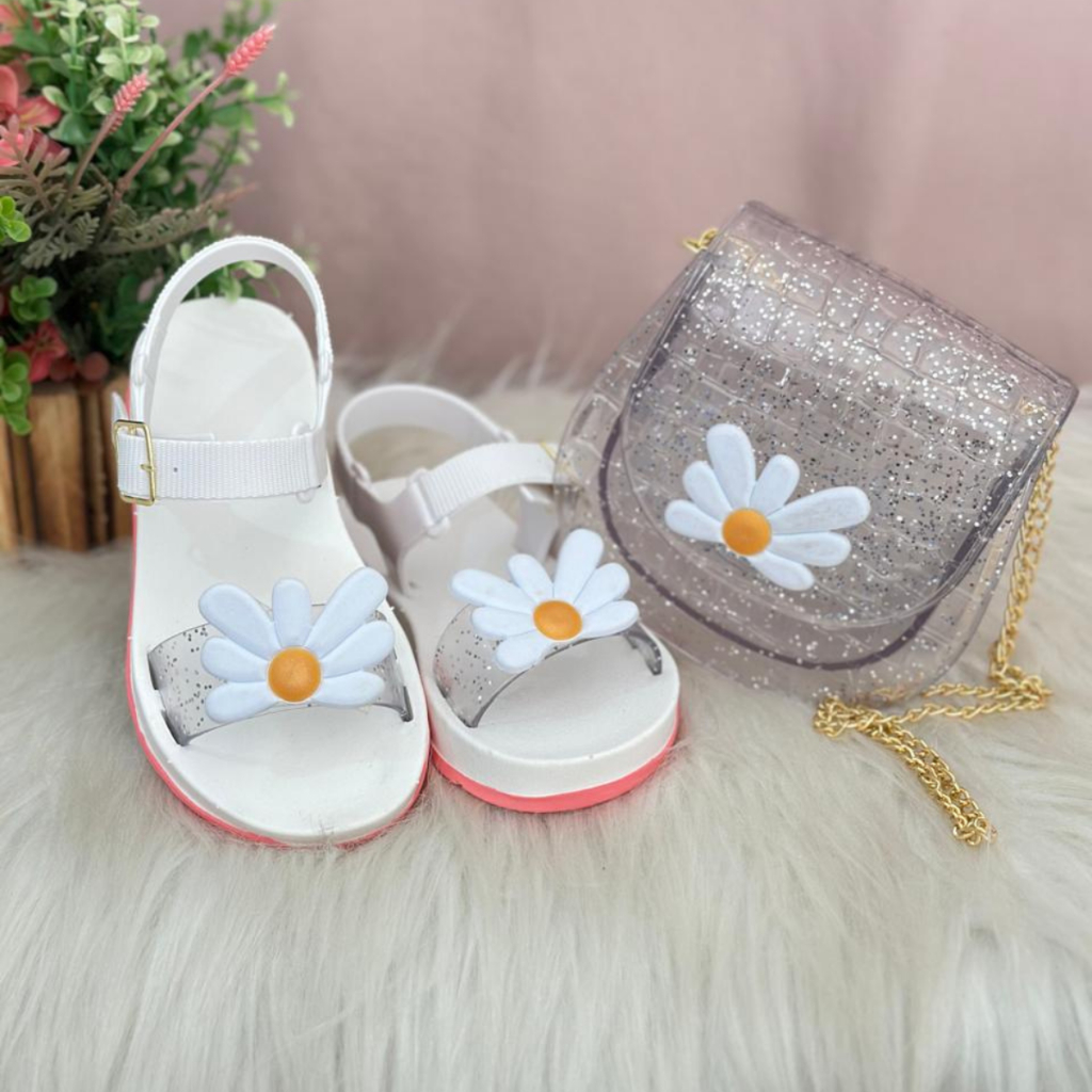 LANÇAMENTO PRE VENDA Kit Sandália e Bolsa Feminina Margarida Infantil Super Confortável e Macia