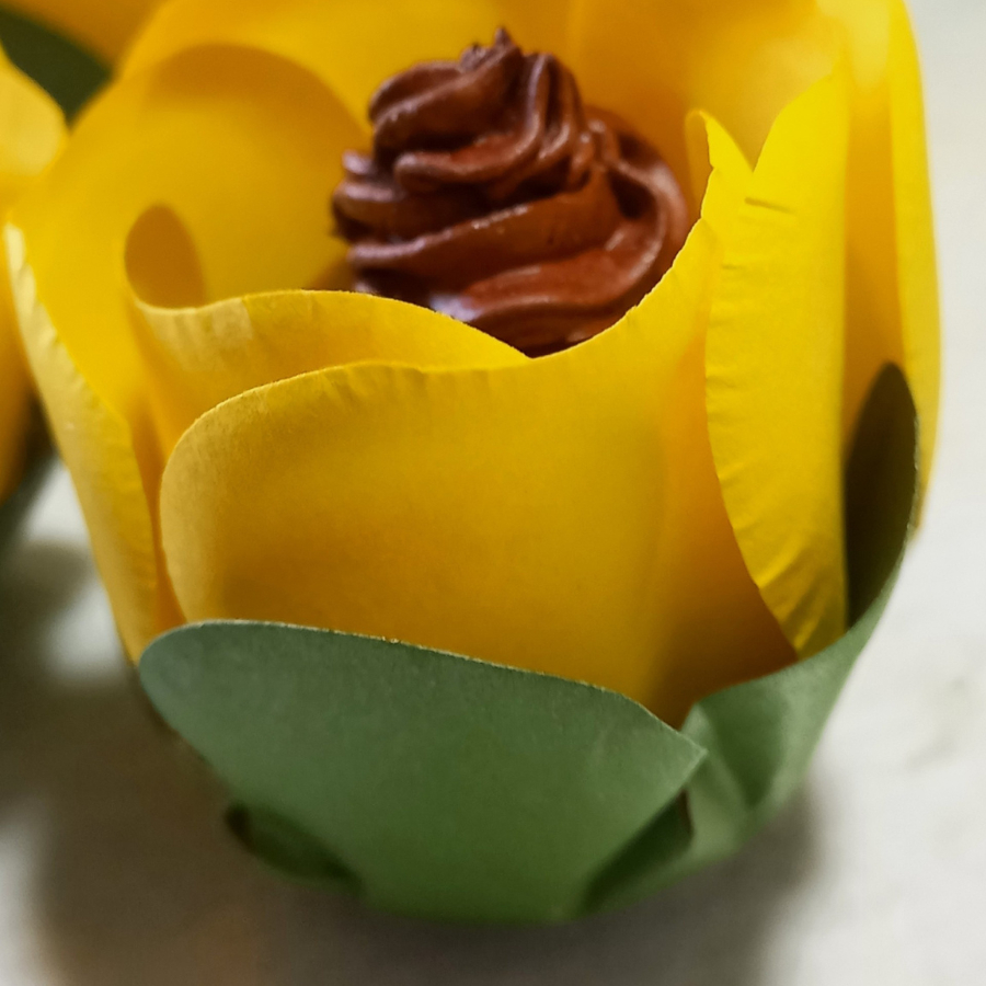 Forminhas para doces finos casamentos Botão de Rosa 25 Unidades