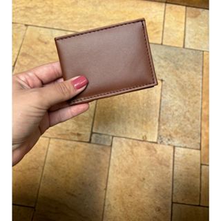 Carteira Masculina Mini Slim Porta Cartão Pequena E Compacta Em Couro Sintetico em Oferta na Shopee