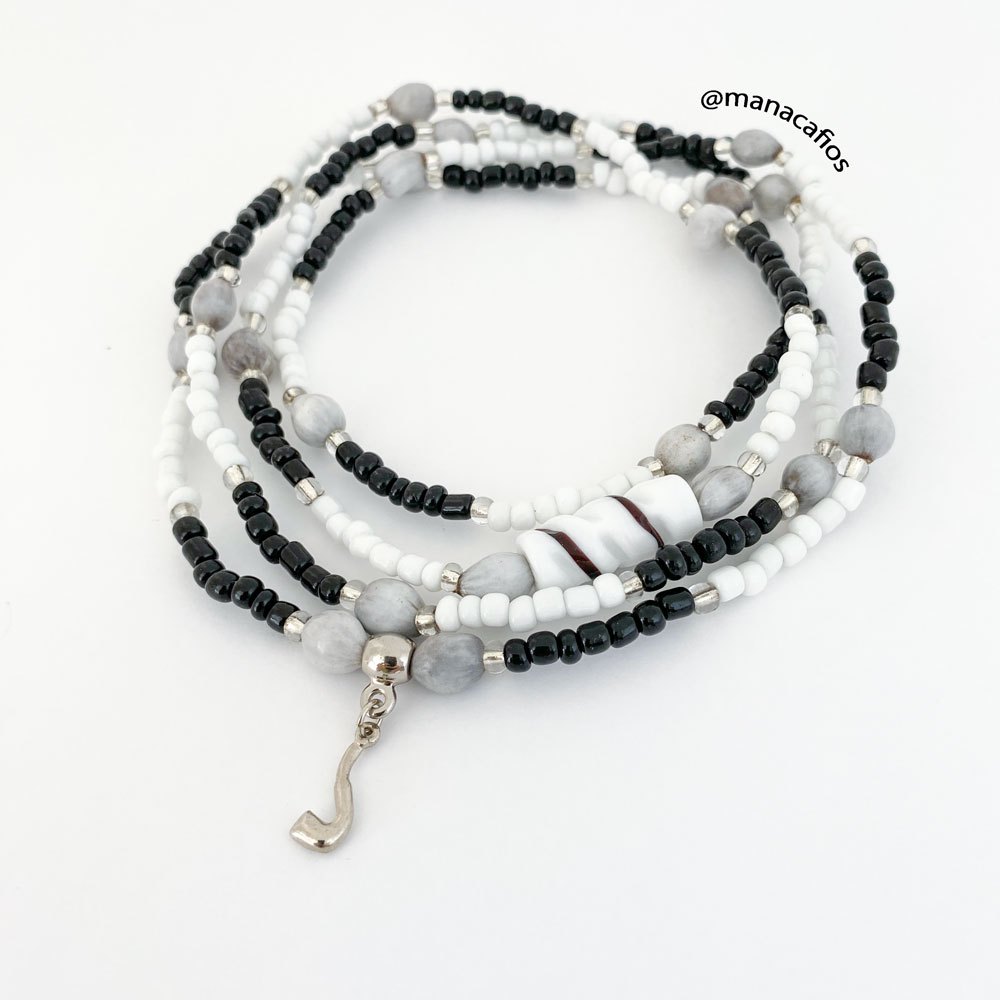 Guia de Pretos Velhos – Fio de Conta Umbanda e Candomblé | Preto e Branco com Lágrimas de Nossa Senhora em Oferta na Shopee