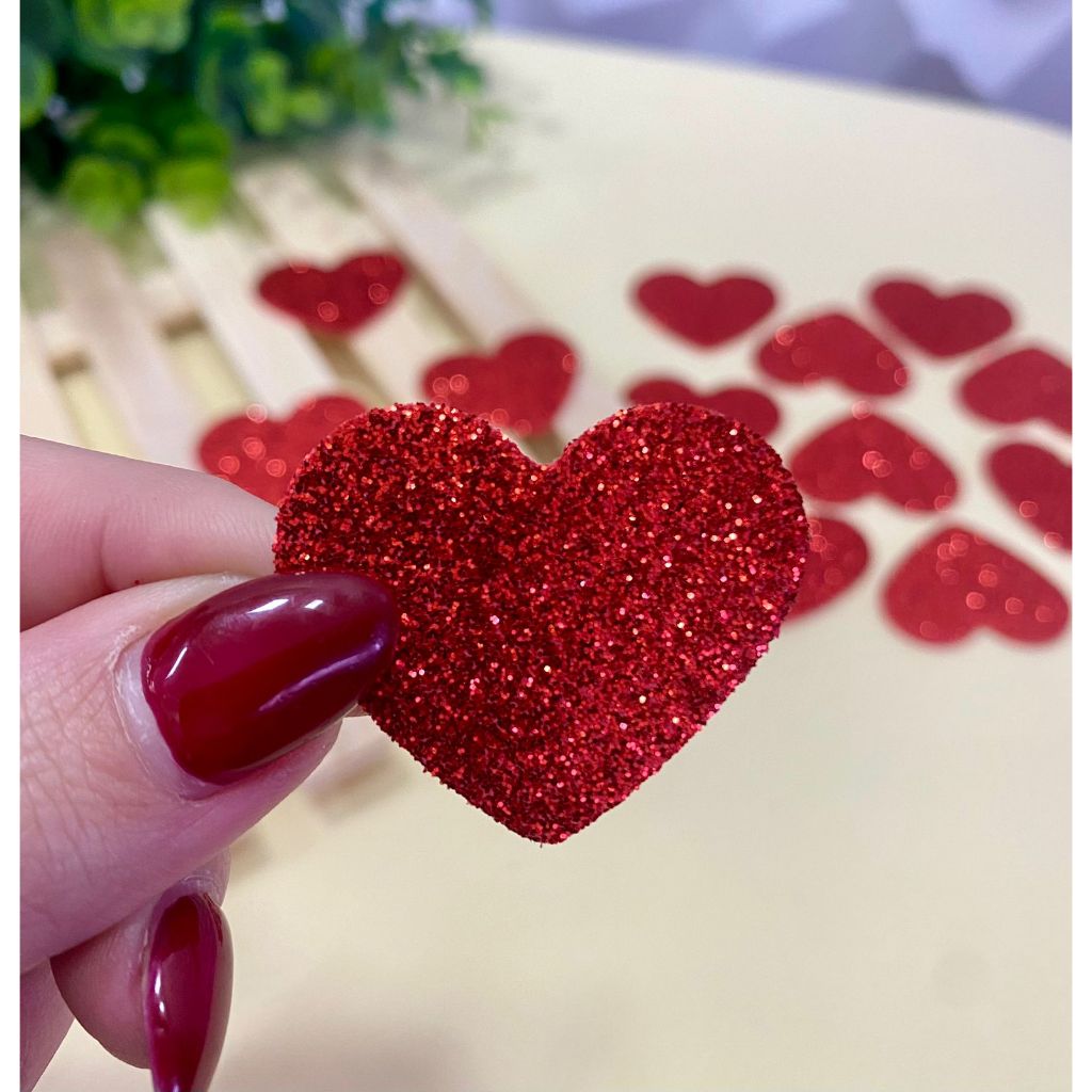 Kit Aplique EVA Coração Vermelho com Glitter 3,8 cm para Festas Decoração Topo de Bolo Fake Enfeite Caixinhas Lembrancinhas Laços Pete mais
