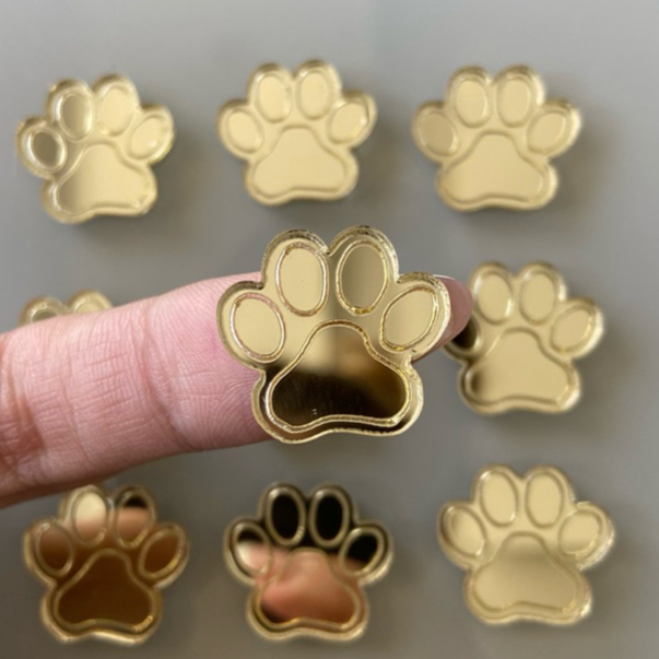 Aplique Acrílico Patinha 2 cm para Laço - 10 unidades - Pata de Cachorro Patrulha Canina em Oferta na Shopee