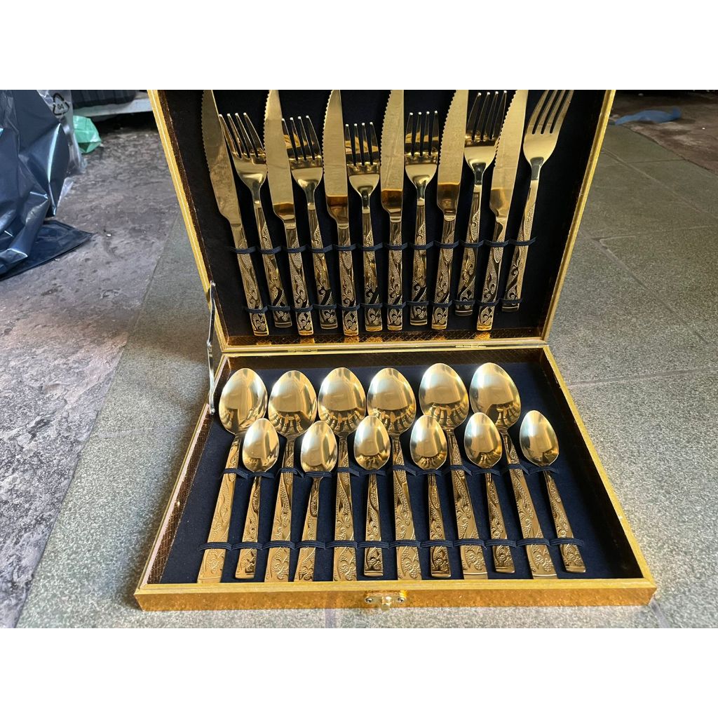Kit Faqueiro Maleta De Talheres Inox 24 Peças Com Dourado em Oferta na Shopee