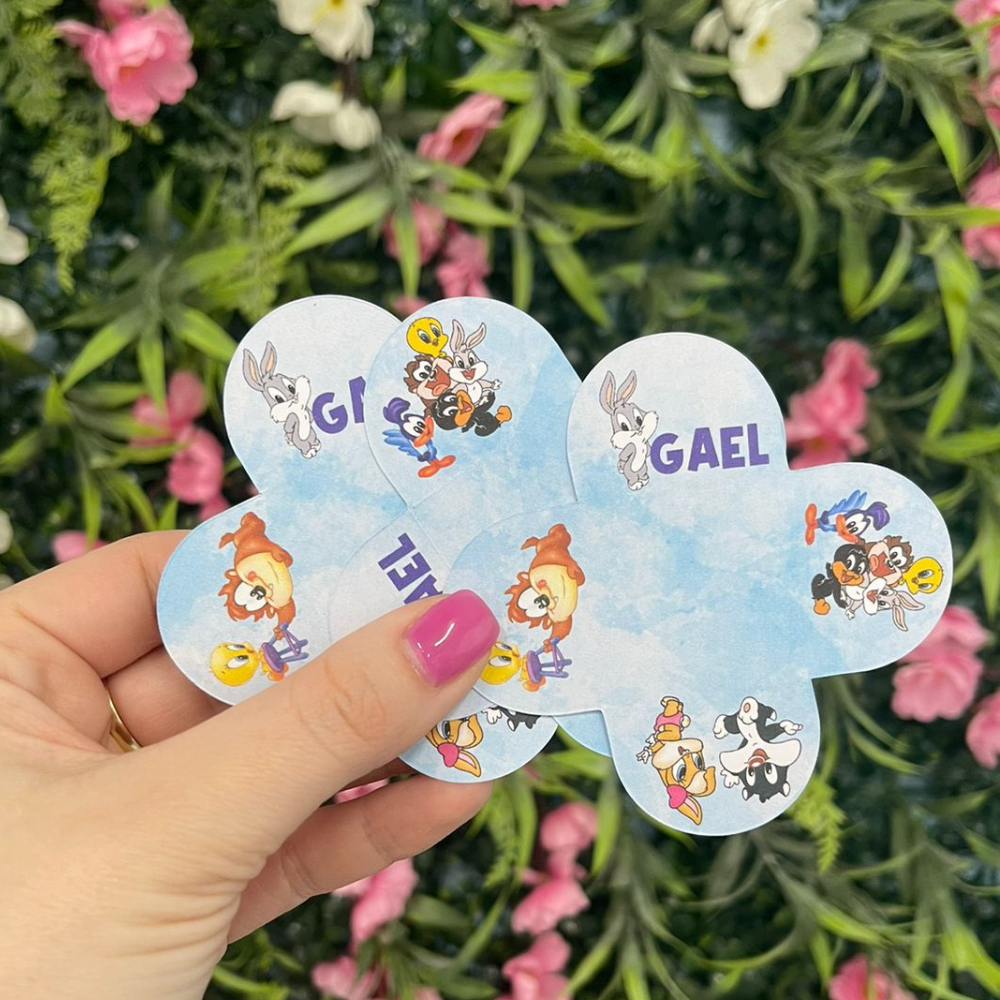 Forminha para Doces Baby Looney Tunes - Forminhas Personalizadas Baby Looney Tunes 4 Pétalas
