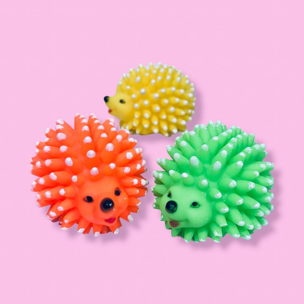 Brinquedo Pet Colorido - Mordedor Porco Espinho com Apito (9x6 cm) - Laranja, Amarelo e Verde