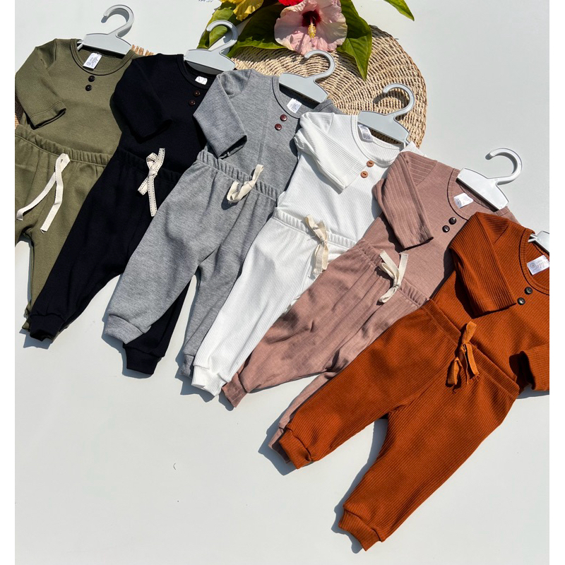 kit 4 Peças ,Body e calca Bebe Menina Menino para inverno manga longa