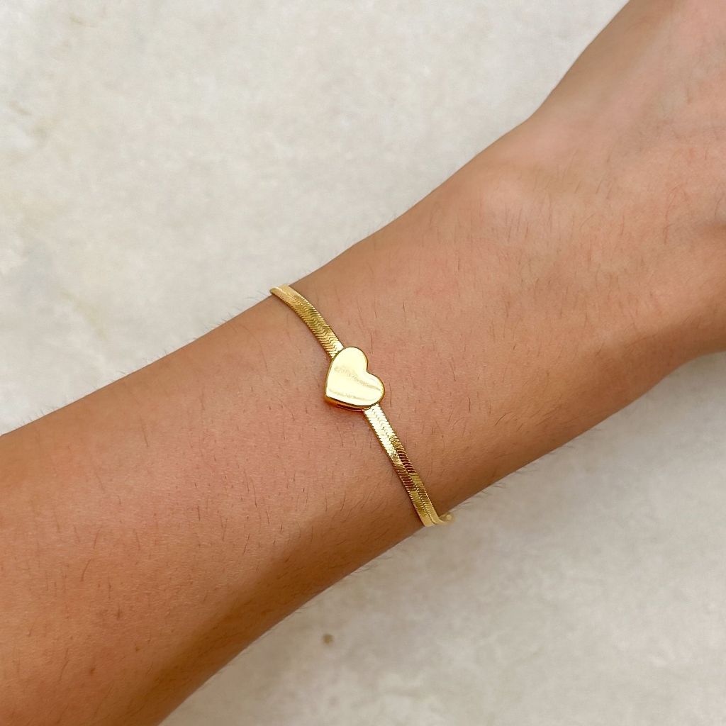 [ SEMI JOIA ] Pulseira Coração Delicado Malha Fina Feminina (21cm) Banhado a Ouro 18k Alto Padrão
