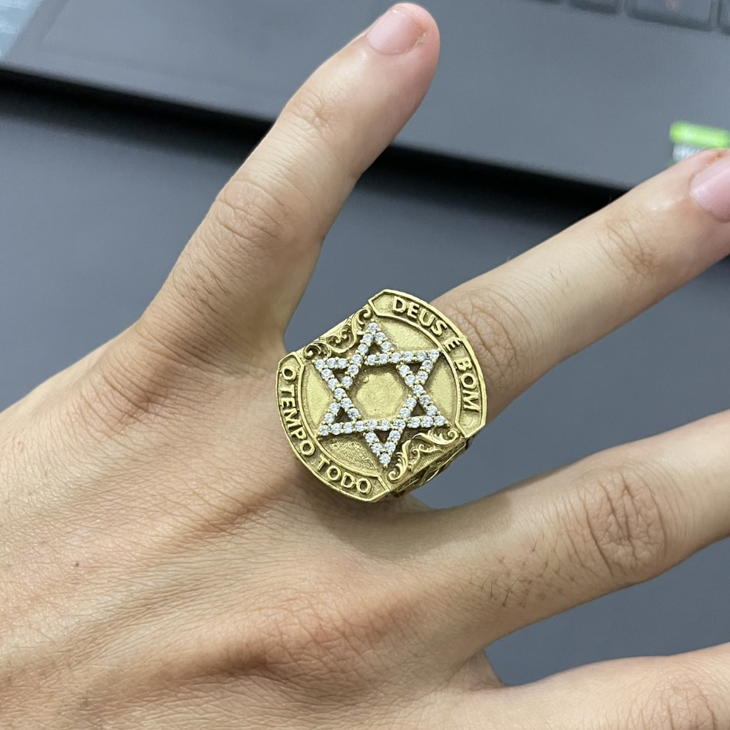 Anel dedeira estrela de Davi cravejado Deus é bom o tempo todo REGULÁVEL feito de moeda antiga