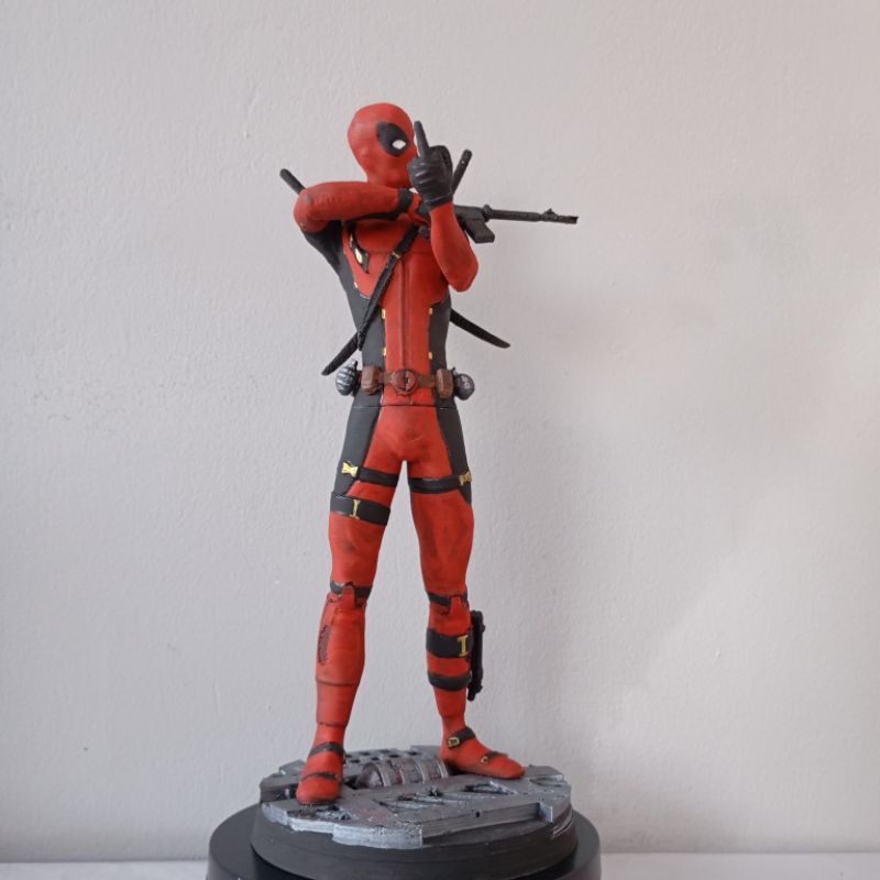 Deadpool Marvel  26,5cm Figure Marvel Legends Vingadores Figuras de Ação
