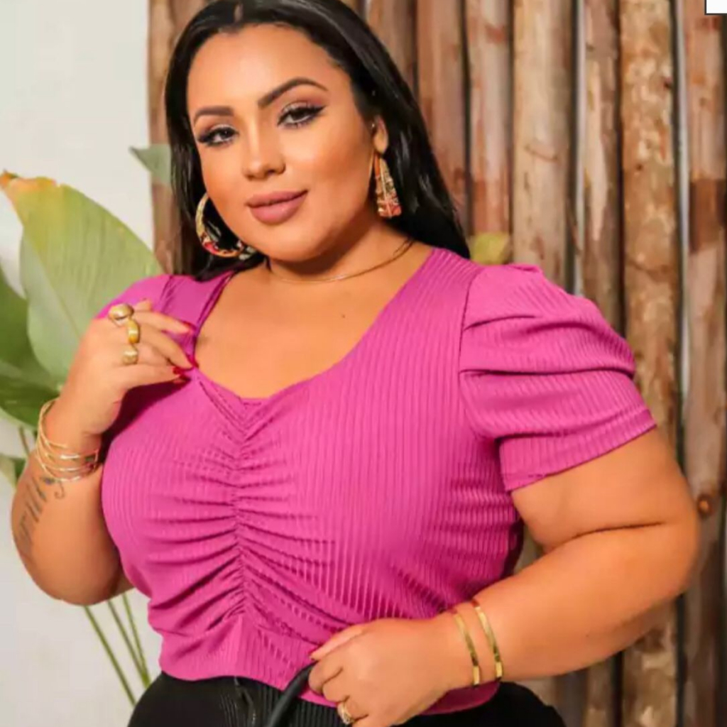 Cropped Princesa Plus Size Feminino Manga Básico Moda Canelado