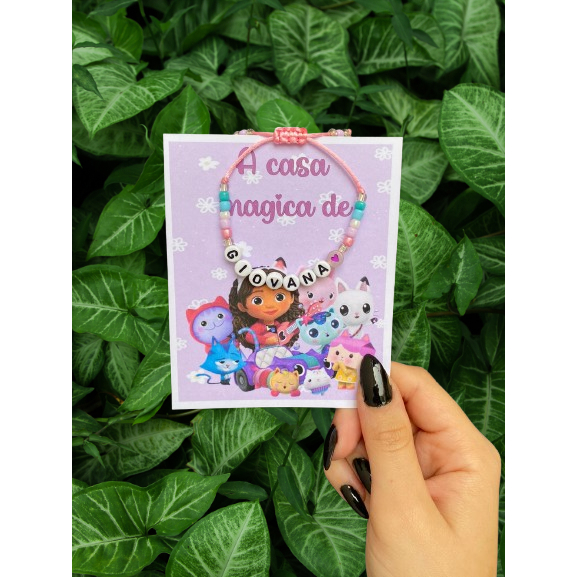 Pulseira Unitária Personalizada Nome Infantil A Casa Mágica De Gabby Brilha No Escuro