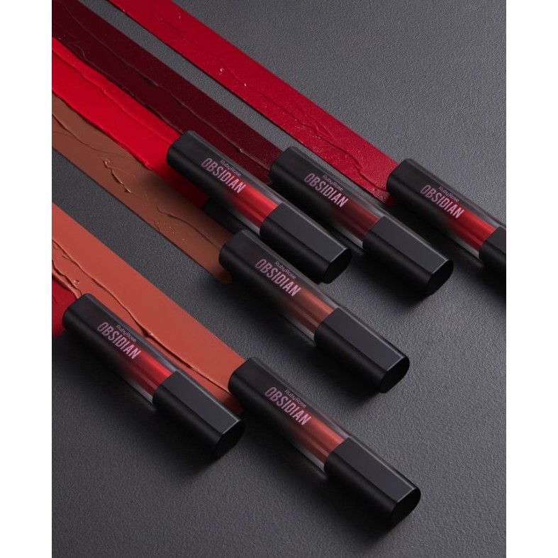 Batom Líquido Creme Lip Obsidian da Ruby Rose com textura cremosa e pigmentada