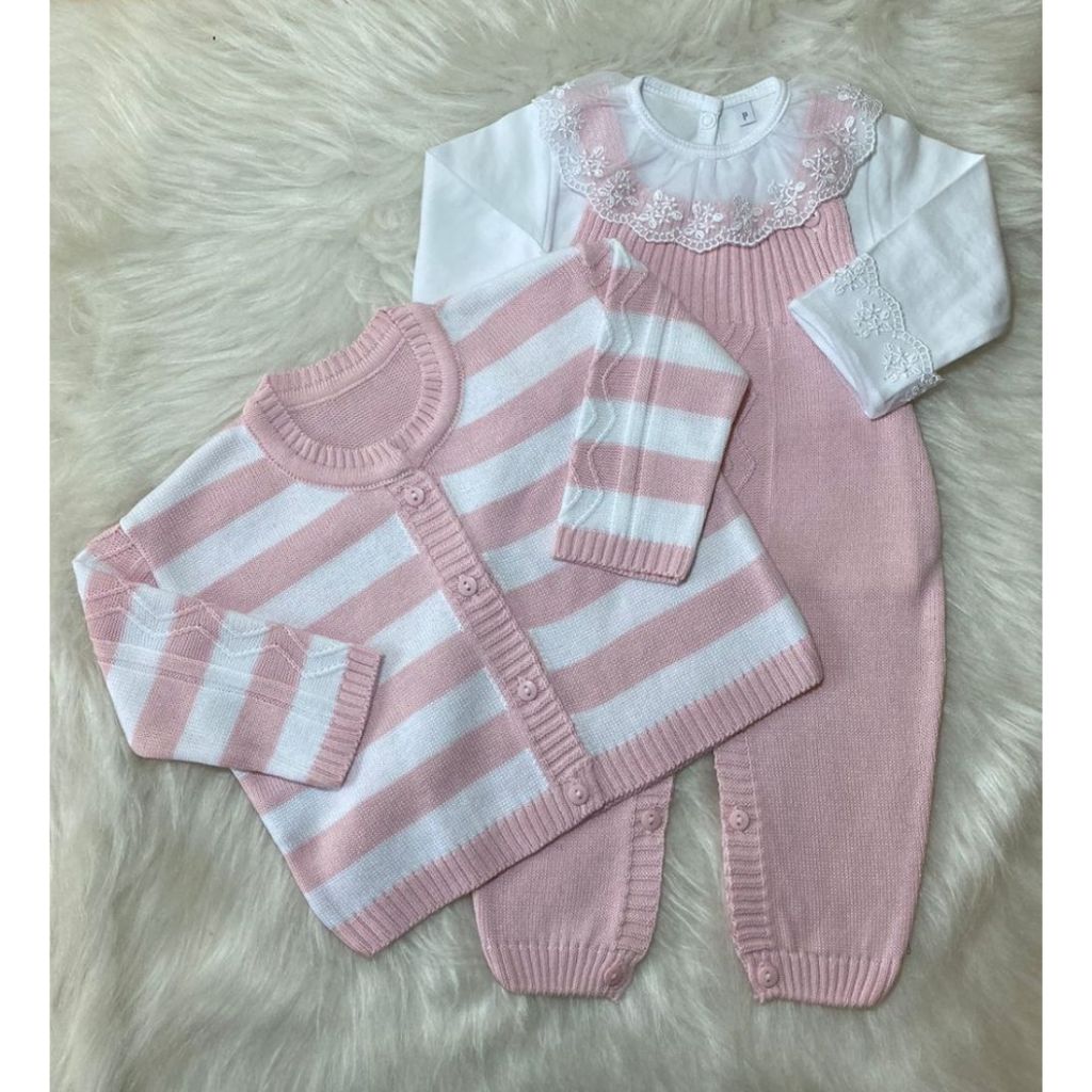 Roupinha bebê, conjunto casaco mais jardineira com body, bebê menino, bebê menina.