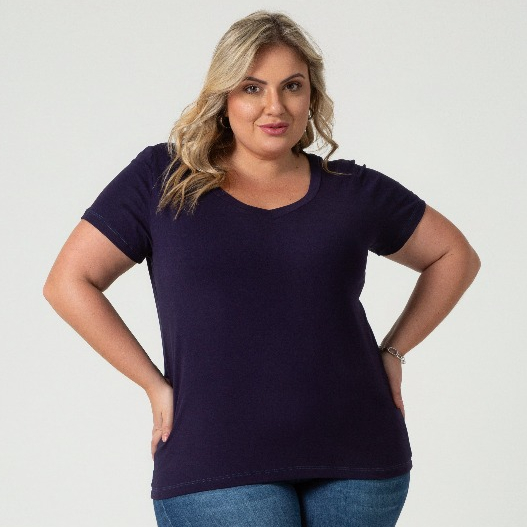 Blusa Feminina Plus Size Básica Lisa Gola V Viscose Para Dia a Dia Treino Academia Musculação