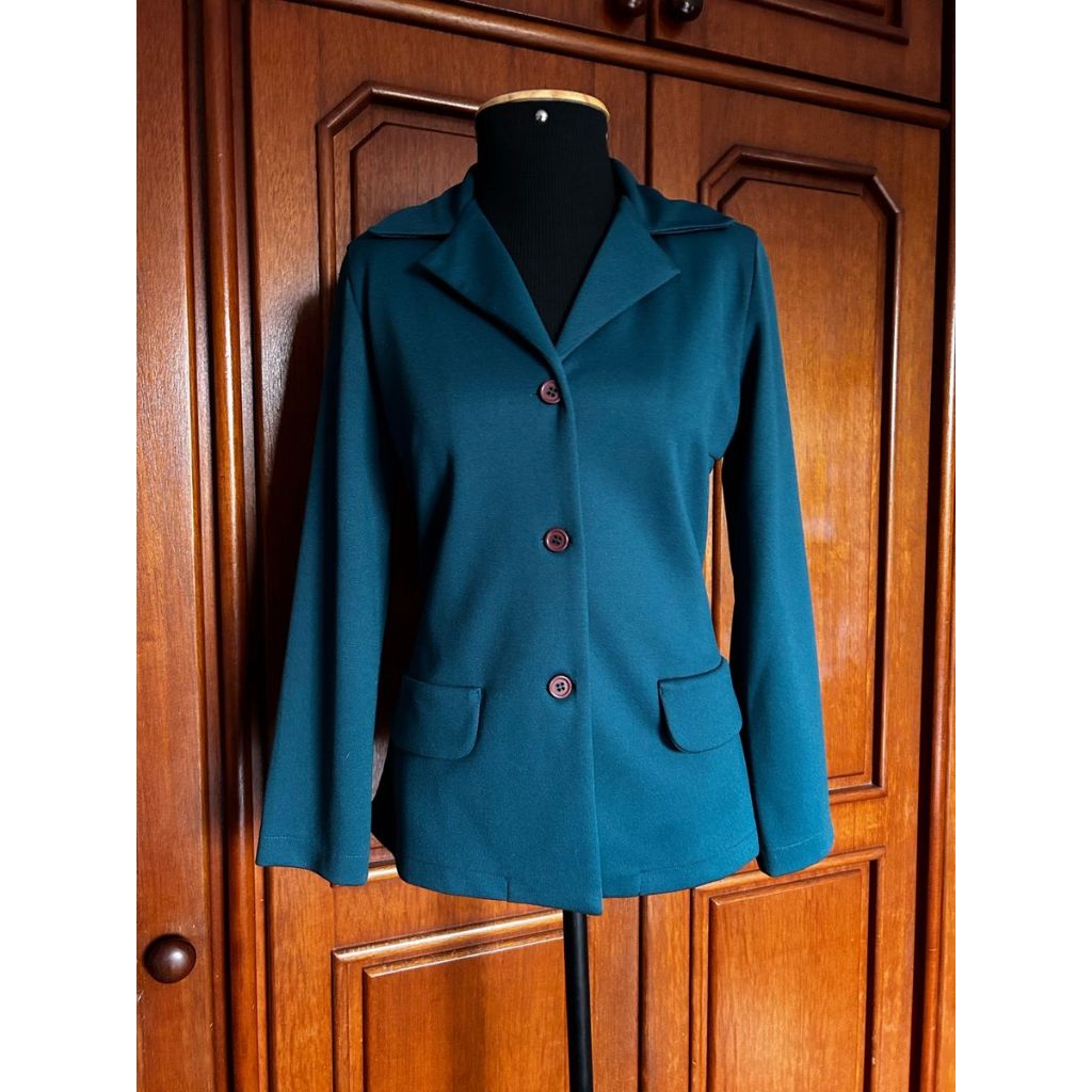 Blazers Alta Qualidade Tamanhos Variados Cores Preto Roxo Azul Rosa Vermelho Ombreira Botões, brechó