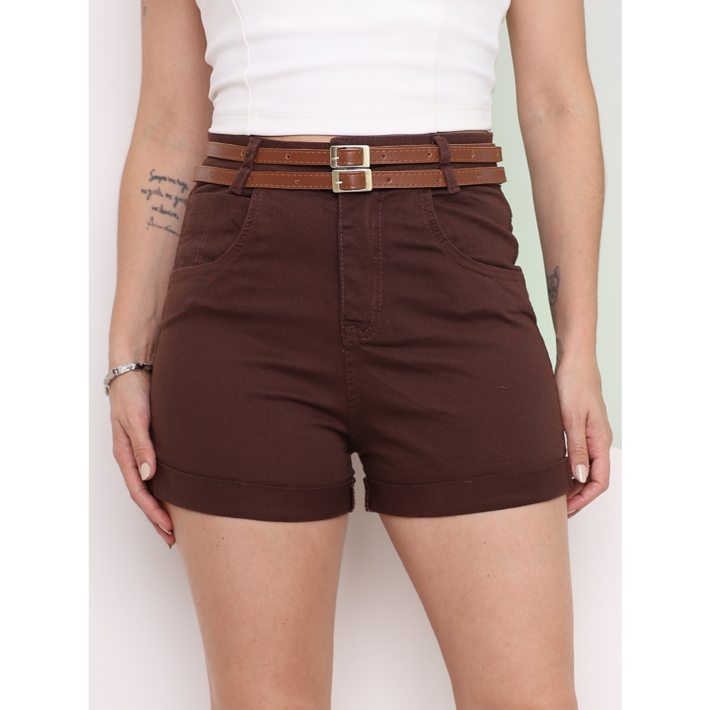 Shorts Jeans Mom Femininas O tecido desse short jeans é elástico e a cor é especial. É a tendência da moda 2024. em Oferta na Shopee