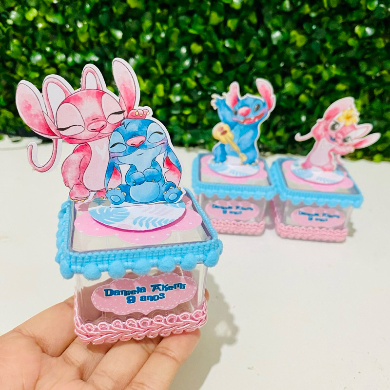 Kit 10 Caixas Acrílica 5x5 Stitch e Angel Lembrancinha Personalizada Luxo | Festa Infantil