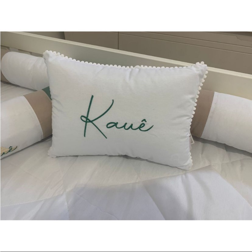 Almofadinha com Pompom Personalizada | ENVIAR O NOME PELO CHAT
