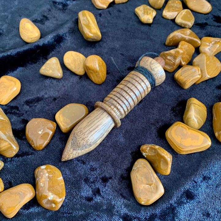 Pêndulo Técnico De Madeira Com Chumbo Para Radiestesia - 22GR - EGÍPCIO