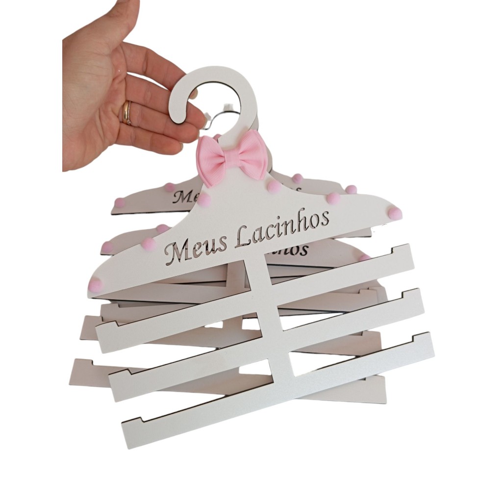 Porta Laços e tiaras de bebê ou xuxinhas, Organizador em MDF Meus lacinhos.