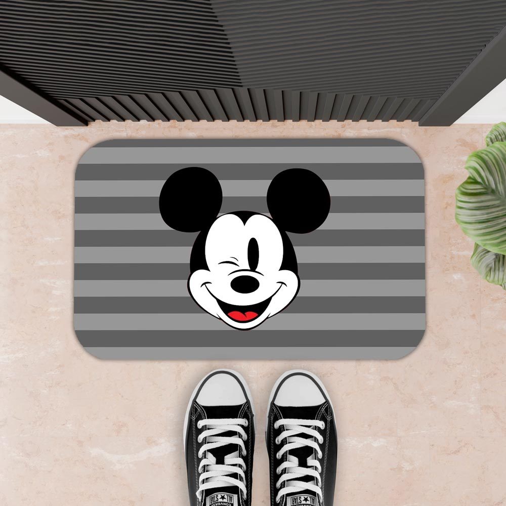TAPETE PARA PORTA DECORATIVO - 34X60 - 2mm - MICKEY LISTRADO em Oferta na Shopee