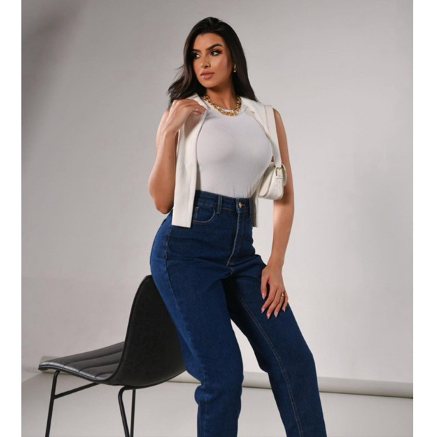 Calça Mom Jeans Feminina / Calça Mom Jeans Escura / Calça Jeans Casual